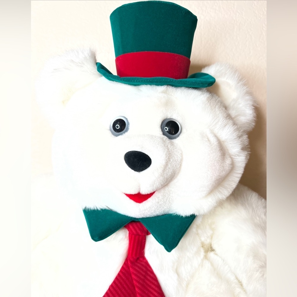 DanDee White Teddy Bear Plush Stuffed Animal 16” Green Red Top Hat Tie Christmas